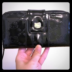 Hello Kitty Black Embossed Wallet